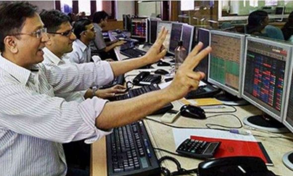 શેરબજારમાં કડાકો: ગભરાશો નહીં, આ 5 રીતો અપનાવીને કરો સમજદારીપૂર્વક રોકાણ; આ રણનીતિ ચોક્કસ કામ આવશે