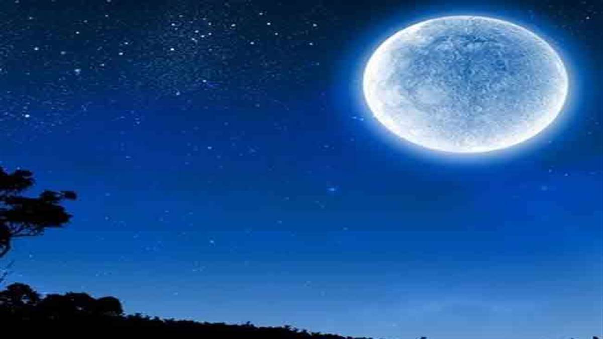sharad-purnima-2023-know-the-date-and-a-wonderful-coincidence-is-happening-on-sharad-purnima-goddess-lakshmi-will-make-these-3-zodiac-signs-rich-202509