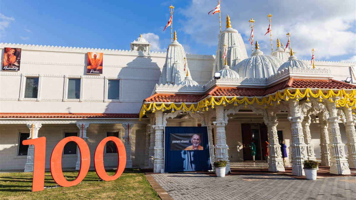 know-history-of-baps-shri-swaminarayan-mandir-london-73344