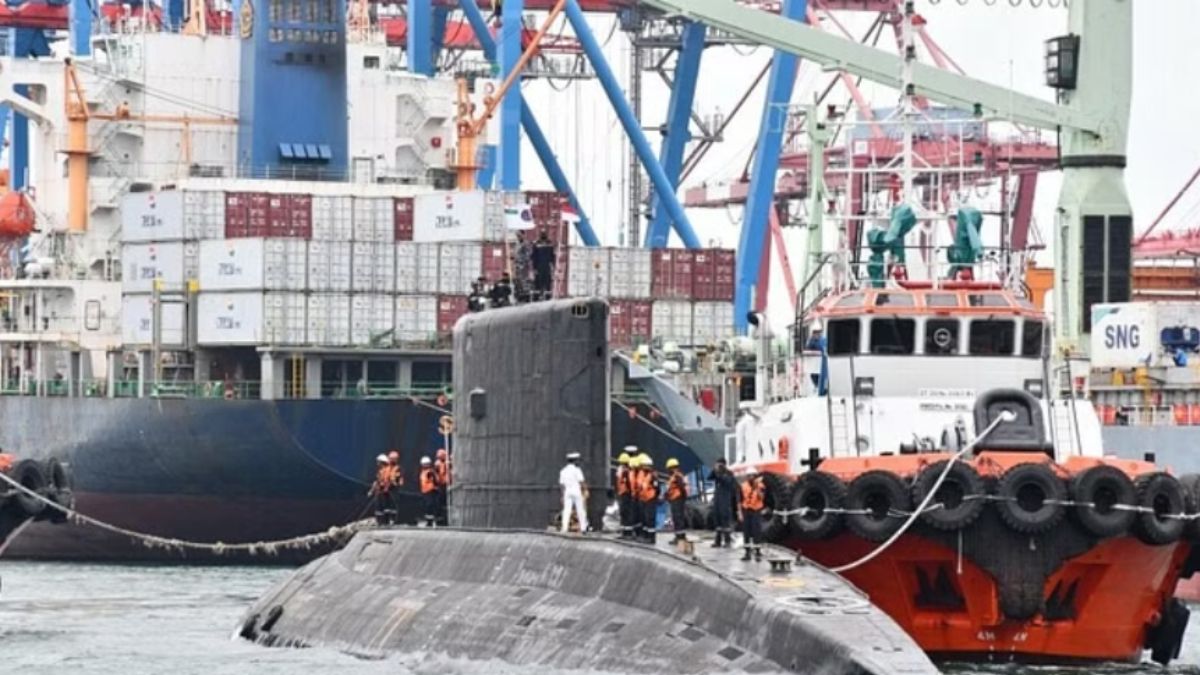 indian-navy-indias-big-step-amid-south-china-sea-dispute-submarine-docked-in-indonesia-for-the-first-time-96280
