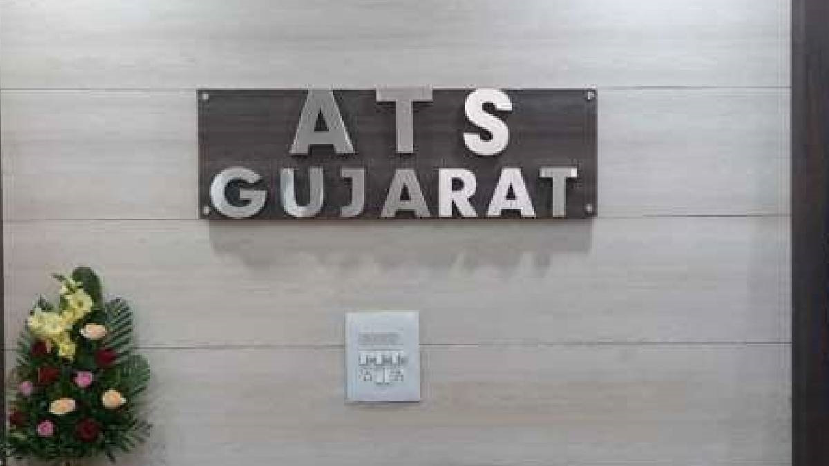 ats-detained-two-brothers-who-went-to-pakistan-from-godhra-brought-to-ahmedabad-for-questioning-447228
