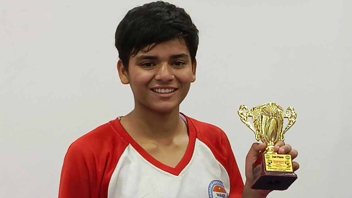 vadodaras-handicap-daughter-dinkle-won-the-gujarat-championship-in-kick-boxing-86971