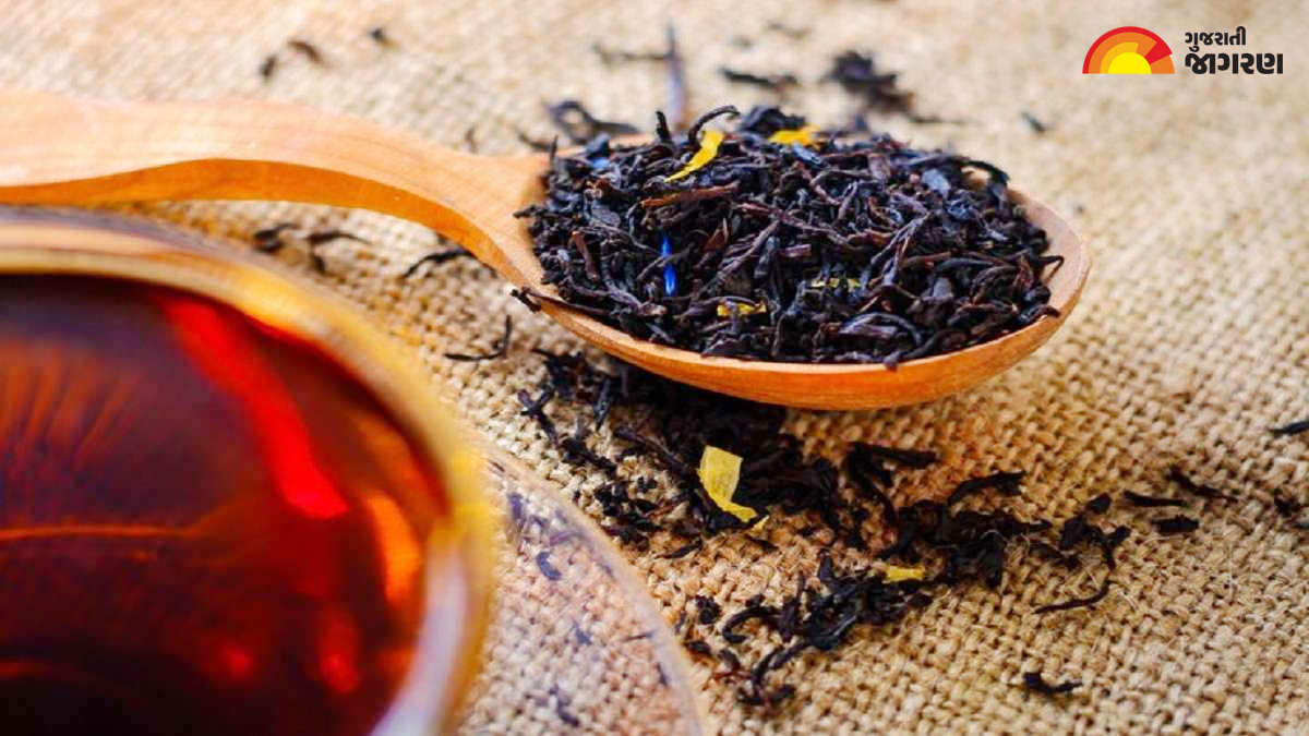 do-not-throw-away-tea-leaves-after-making-tea-you-can-use-them-like-this-105567