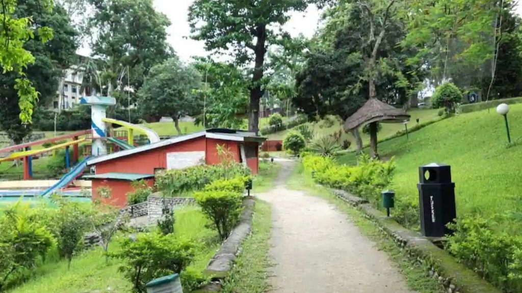 If you want to see the beautiful scene of nature, you must visit Tezpur of Assam once