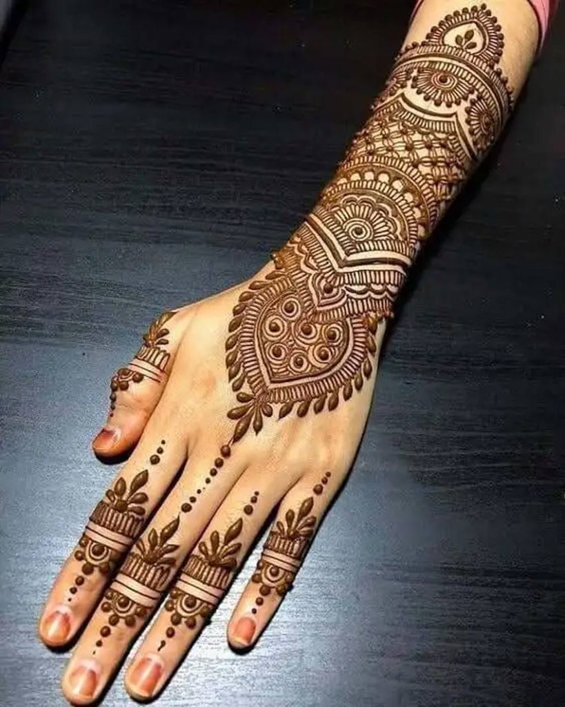 Mehndi Designs For Long Hands 2