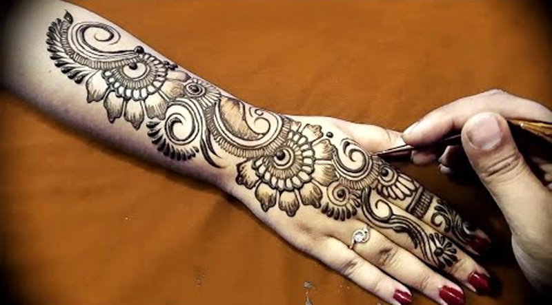 Mehndi Designs For Long Hands 4
