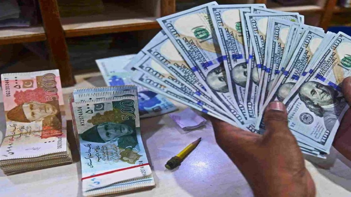 Pakistan Rajh Pak Rupee: રાજકીય અનિશ્ચિતતા વચ્ચે US ડોલર સામે પાકિસ્તાની રૂપિયો 290ની ...