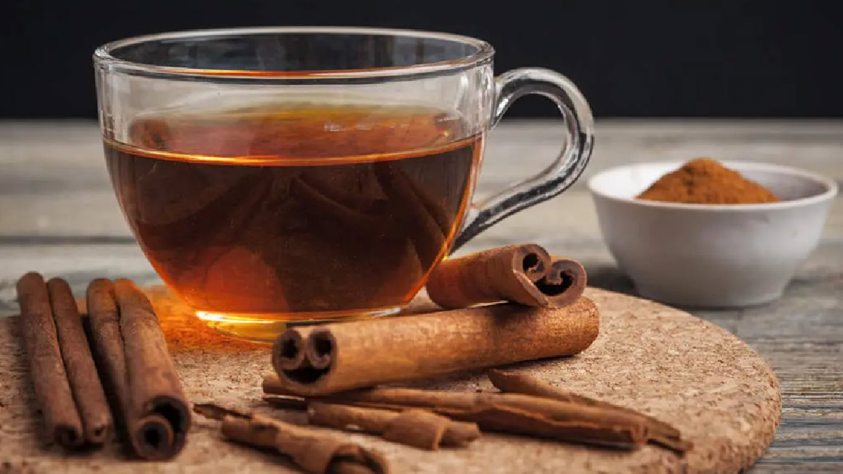 Benefits of Cinnamon Water સવારે ખાલી પેટ તજનું પાણી પીવું છે ફાયદાકારક, જાણો તેના સેવનથી મળતા