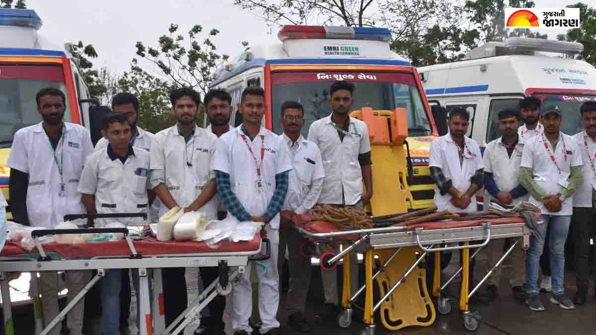 gujarat-cyclone-biporjoy-live-updates-imd-orange-alert-for-coastal-areas-of-gujarat-kutch-saurashtra-mumbai-maharashtra-rajasthan-latest-news-145936
