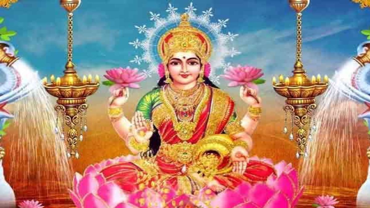 lakshmi-pooja-these-items-contain-the-essence-of-lakshmi-bring-home-today-168708