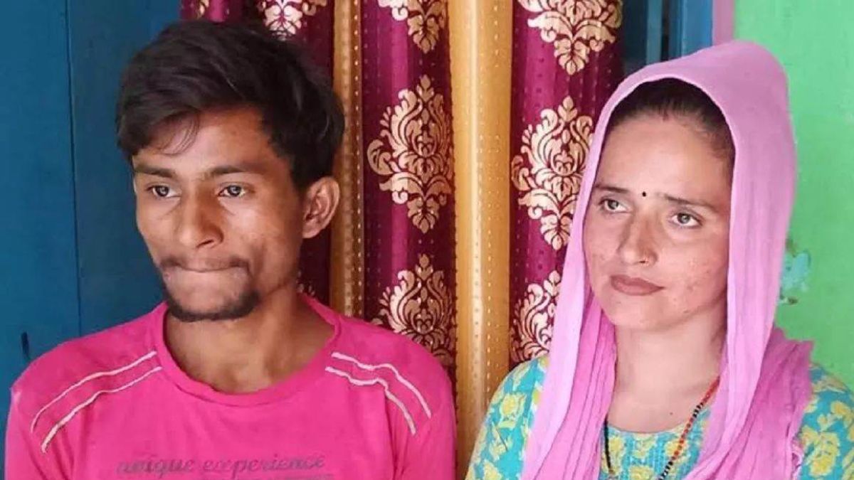 UP News ATS Questions Pakistani National Seema Haider and Sachin Meena | Seema Haider News: પ્રેમ સંબંધ કે ભારત વિરુદ્ધ ષડયંત્ર? ATSએ સીમાની ફરી પૂછપરછ કરી, IBથી મળ્યા હતા મહત્વપૂર્ણ ...