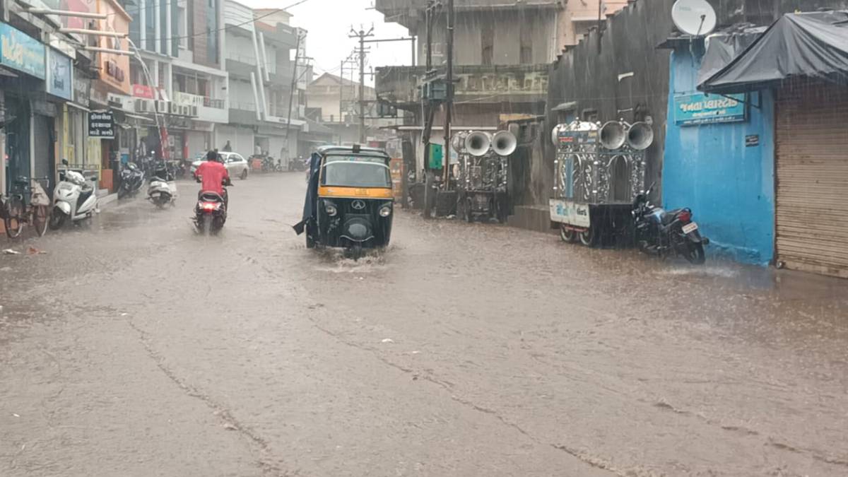 ahmedabad-news-46-taluka-gets-rain-across-the-gujarat-till-8-pm-on-14th-august-585470