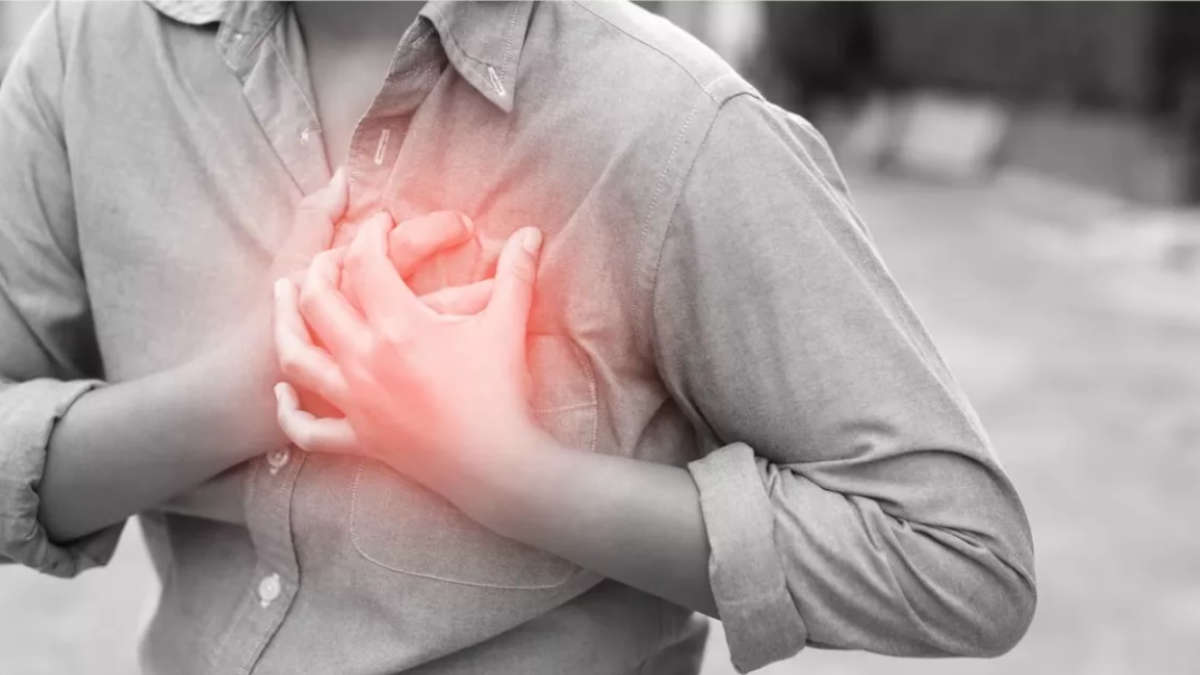 men-get-more-heart-attacks-than-women-what-doctors-say-598001