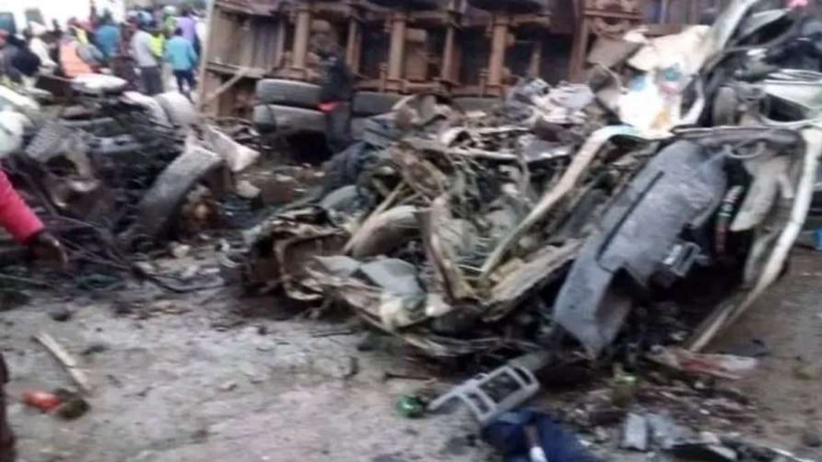 Kenya Road Accident: કેન્યામાં ભયાનક માર્ગ અકસ્માત, 48 લોકોના મોત, રાષ્ટ્રપતિએ ટ્વીટ કરીને દુઃખ વ્યક્ત કર્યું