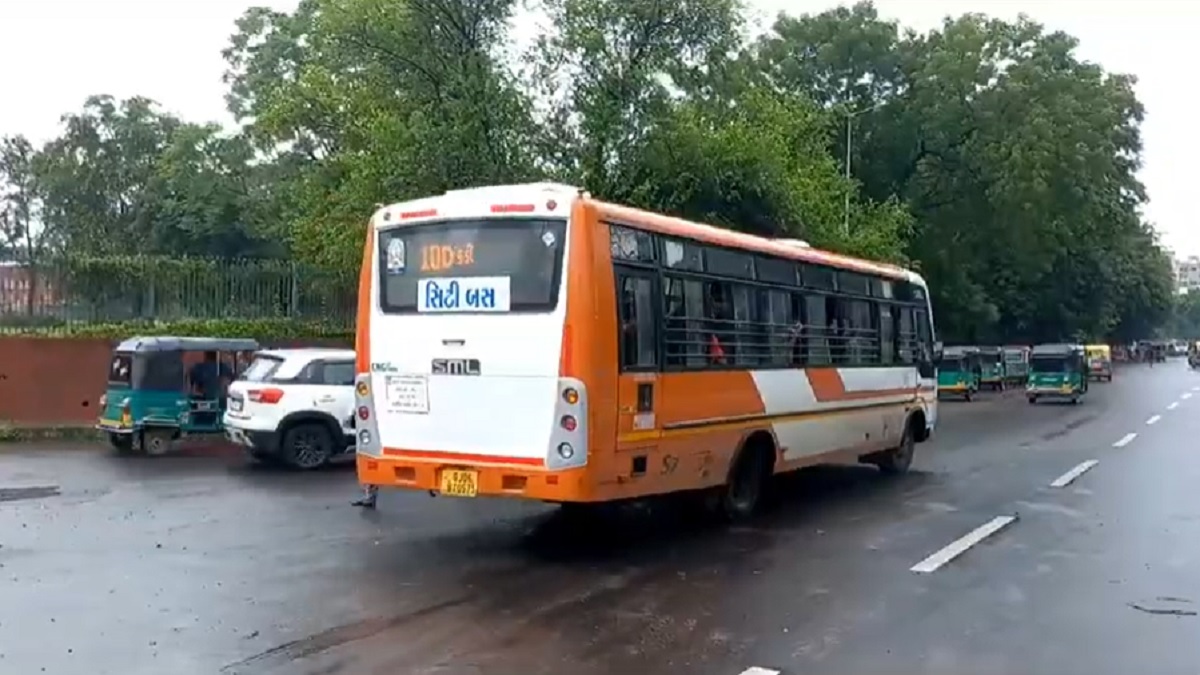 vadodara-news-sisters-to-travel-in-city-buses-for-free-on-rakshabandhan-186759
