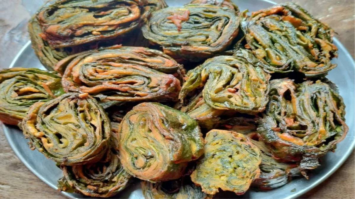 patra-recipe-how-to-make-gujarati-patra-at-home-184847
