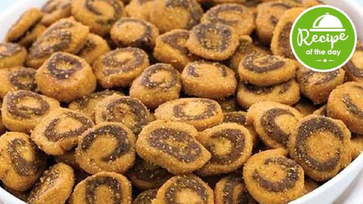 mini-bhakarwadi-recipe-in-gujarati-how-to-make-maharashtrian-bhakarvadi-at-home-187341