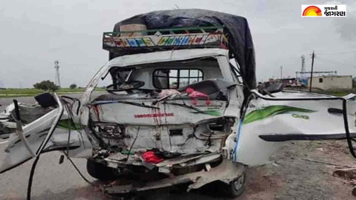 ahmedabad-bagodara-highway-accident-10-killed-and-3-injured-as-mini-truck-entered-behind-the-truck-177545