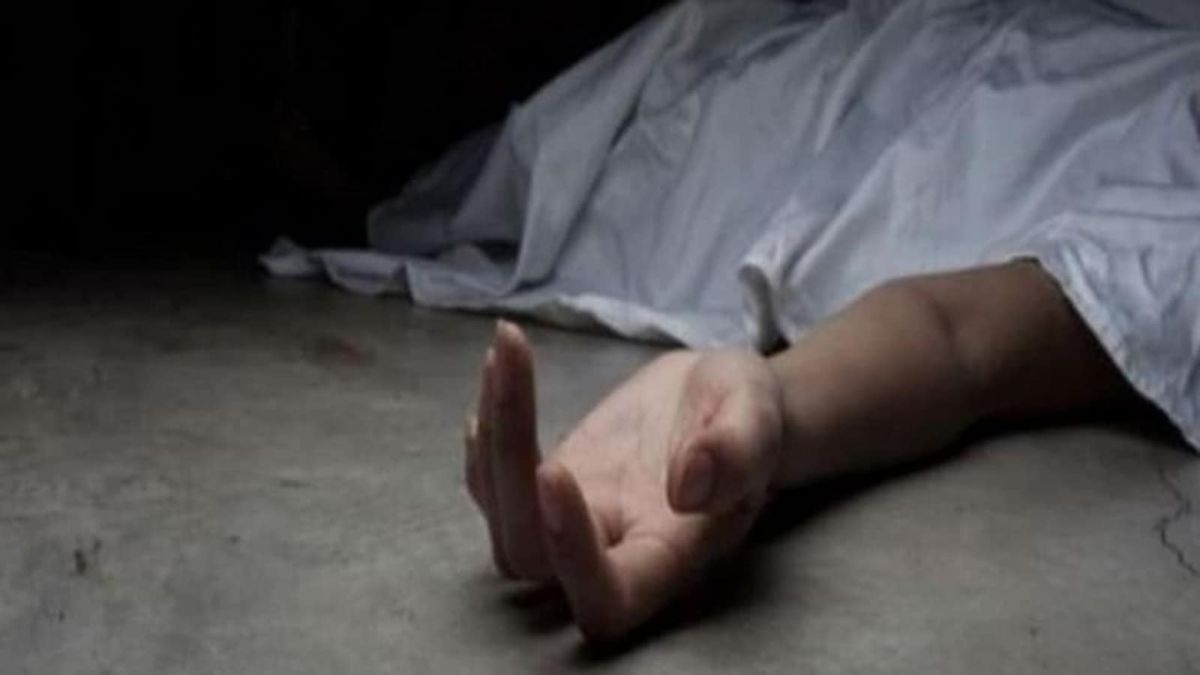 surat-student-commits-suicide-at-home-family-mourns-talk-of-taking-step-under-exam-stress-279282