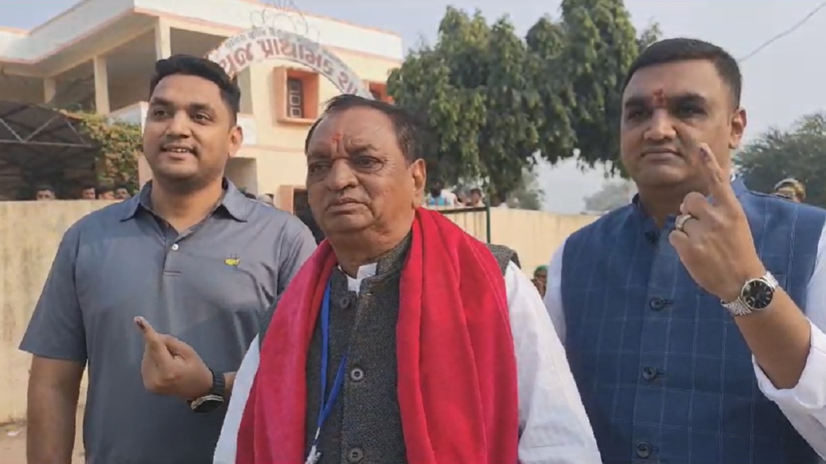 vadodara-news-former-mla-from-padra-dinu-mama-to-join-bjp-189012
