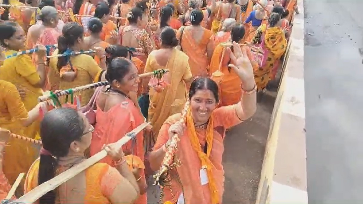 surat-news-kavad-yatra-held-on-the-last-monday-of-the-month-of-shravan