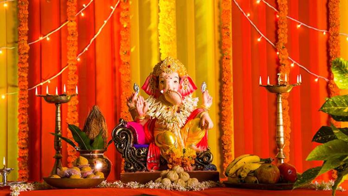 Ganesh Chaturthi 2023 વિદેશમાં ગણપતિ સ્થાપના કરી રહ્યા છો? આ વાસ્તુ