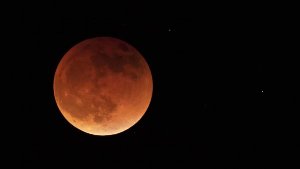 live-chandra-grahan-2023-in-india-updates-lunar-eclipse-2023-date-time-28-october-2023-in-gujarati-223051