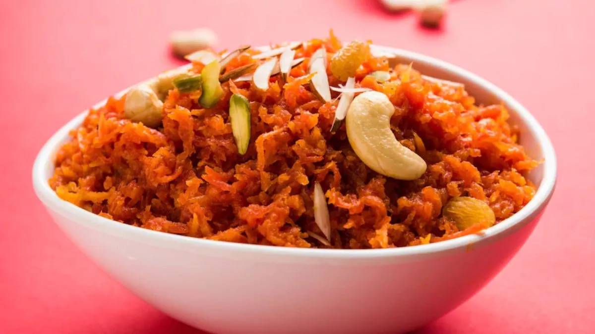 carrot-halwa-recipe-in-gujarati-how-to-make-instant-gajar-ka-halwa-at-home-for-diwali-236075