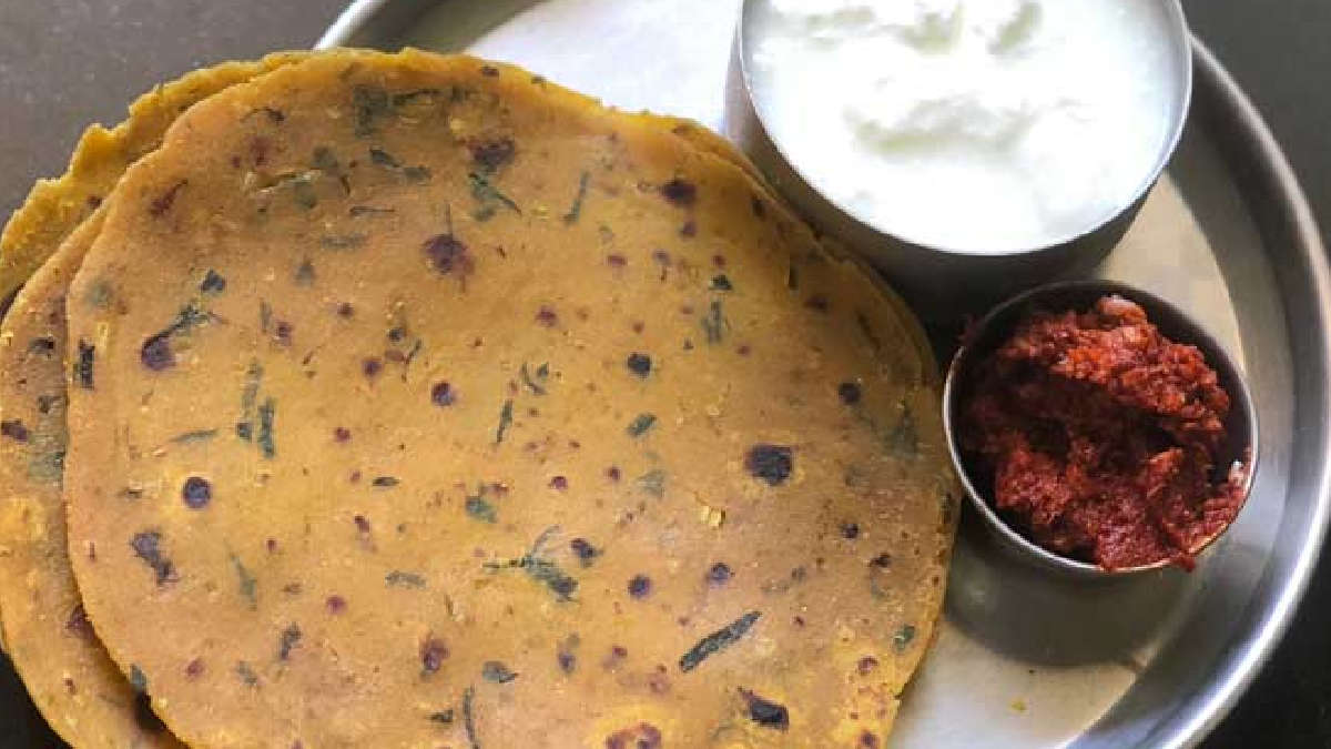 mooli-thepla-recipe-how-to-make-radish-paratha-at-home-256130
