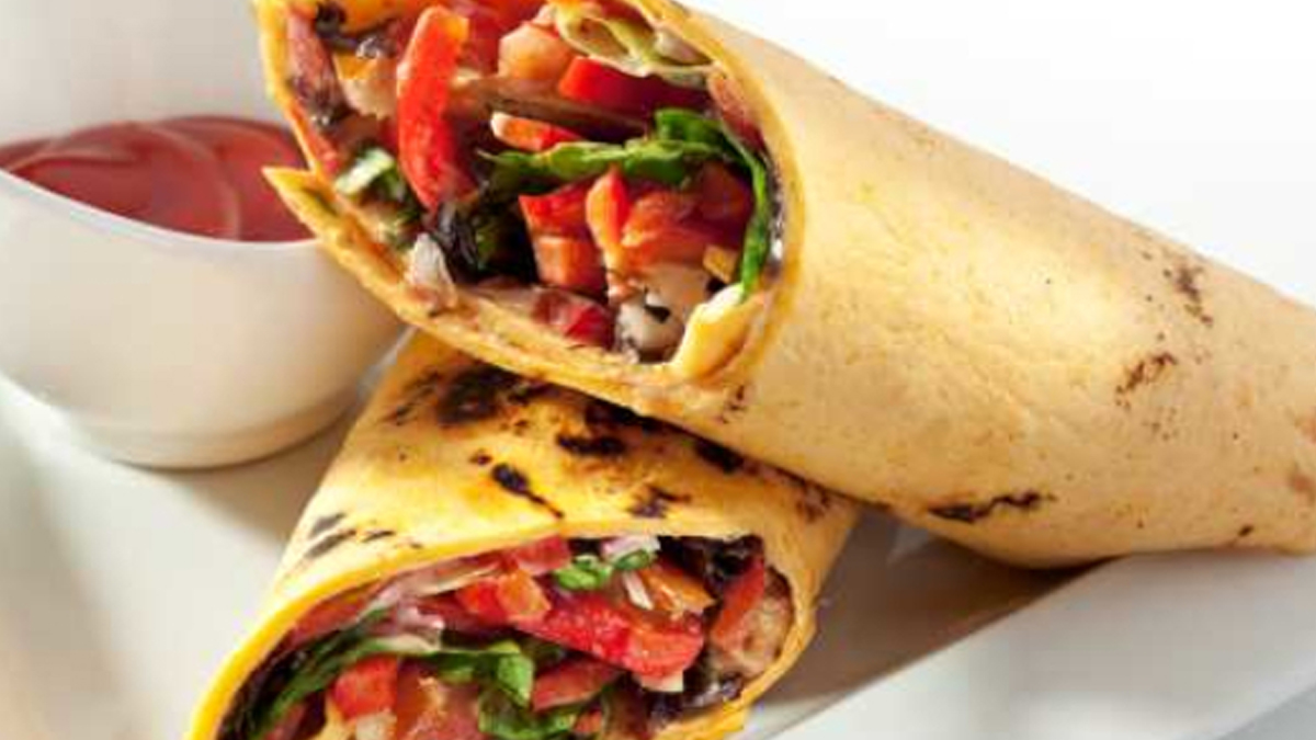 how-to-make-perfect-veg-frankie-recipe-at-home-and-ingredients-in-gujarati-252213