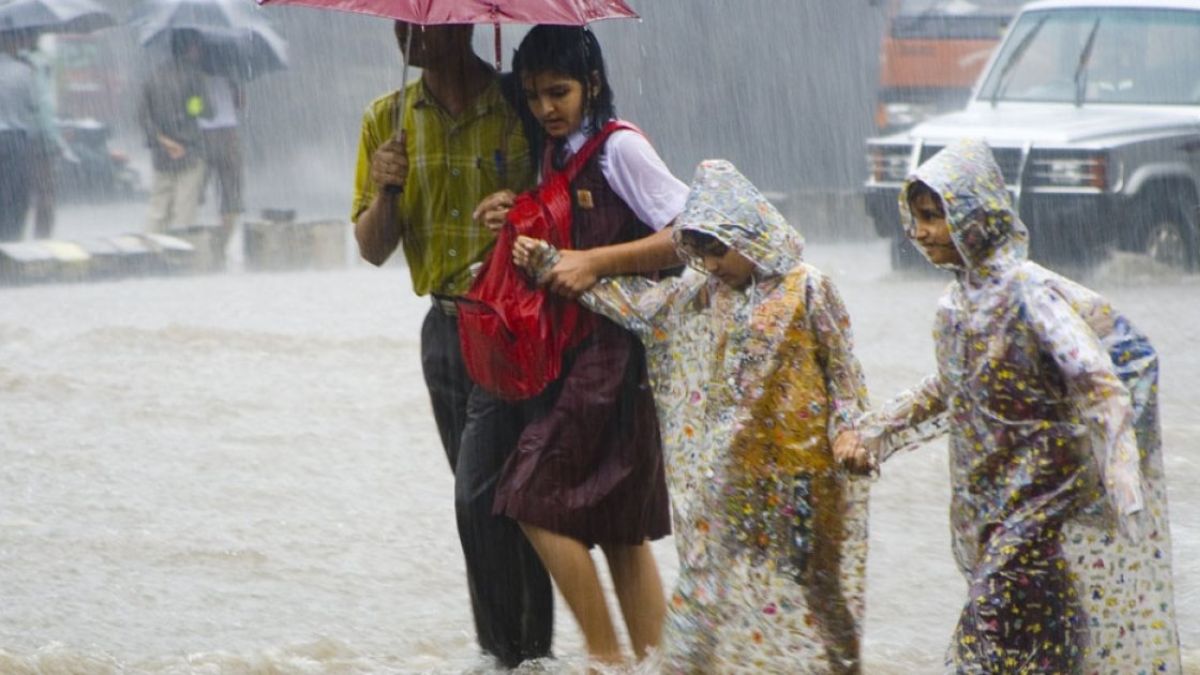 todays-weather-26-august-2025-meteorological-department-has-issued-a-rain-alert-in-many-states-including-delhi-bihar-and-mp-even-today-591775