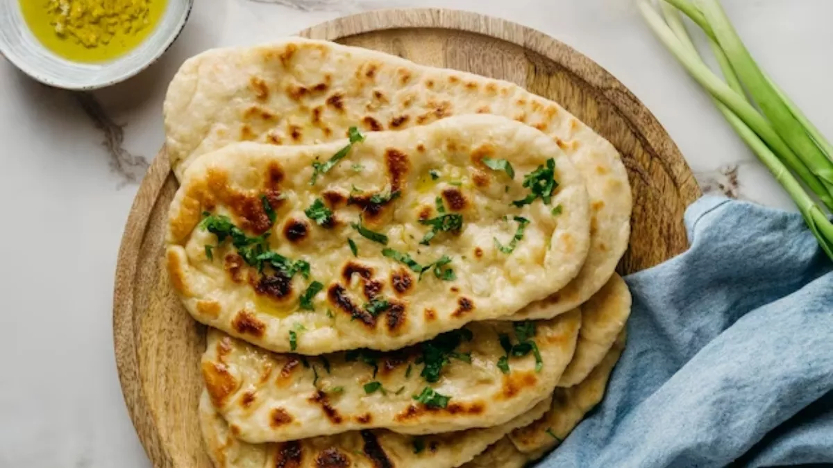 hotel-style-butter-naan-recipe-in-gujarati-261012