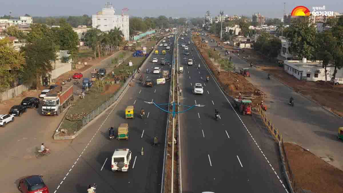 amc-shares-design-and-details-of-under-construction-airport-indira-bridge-iconic-road-revamp-project-full-details-263177