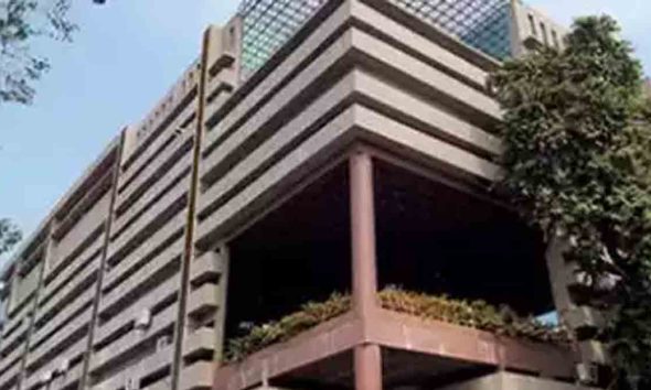 Ahmedabad News: અમદાવાદમાં સ્માર્ટ ટોયલેટમાં QR કોડ સુવિધા લાગુ થશે, સિક્કાની ઝંઝટથી નાગરિકોને મુક્તિ મળશે