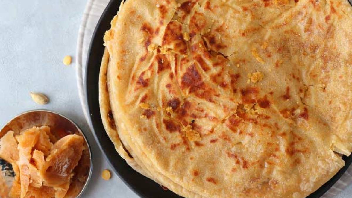 health-benefits-of-eating-gur-or-jaggery-paratha-in-winter-261046