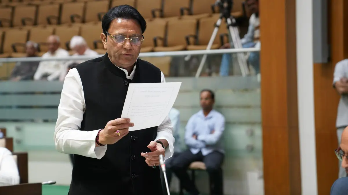 gandhinagar-news-govt-provide-15-21-lakh-employment-in-last-five-years-says-balwantsinh-rajput