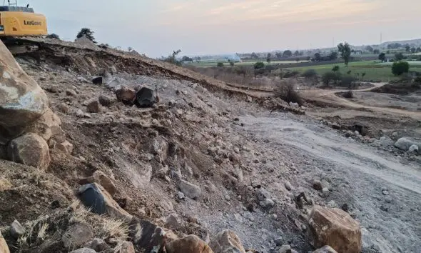 Surendranagar: ચોટીલા વહીવટી તંત્રની લાલઆંખ, 19 ખનીજ માફિયા તડિપાર