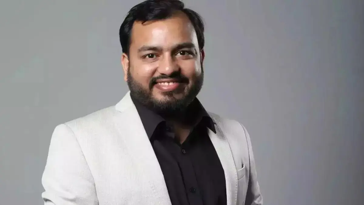 physicswallah-alakh-pandey-net-worth-monthly-salary-details-339490