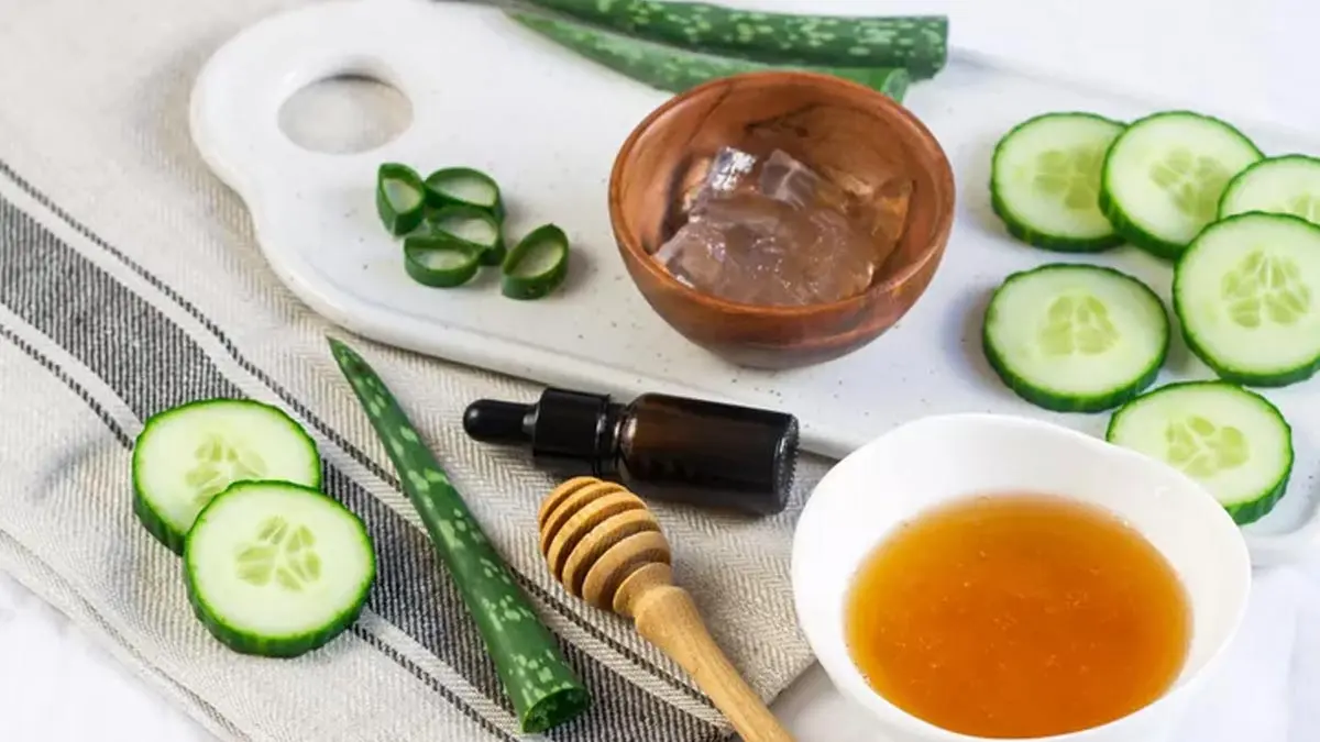 make-a-hair-pack-by-mixing-cucumber-and-honey-hair-will-get-these-8-benefits-347168