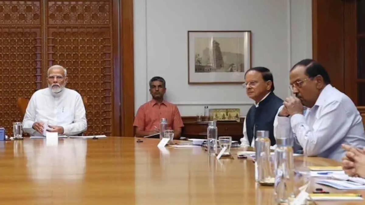 Modi Government 3.0: NSA પદ પર યથાવત રહેશે અજીત ડોભાલ, મોદી સરકારે વધુ એક અધિકારીનો કાર્યકાળ વધાર્યો