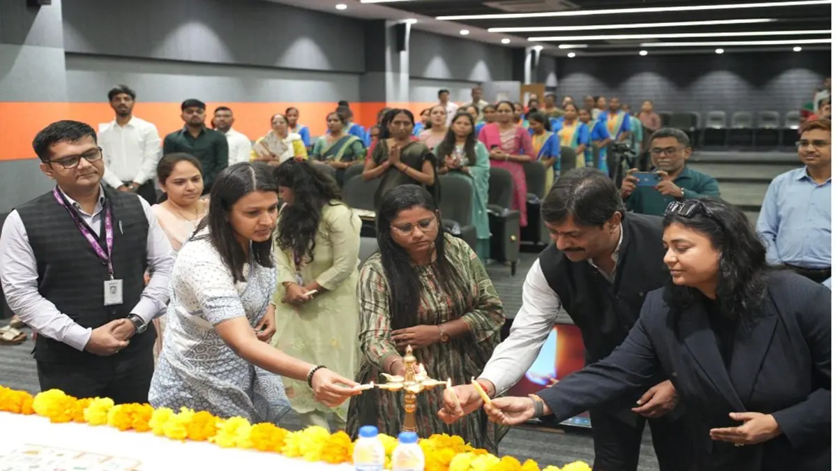 the-fortune-suposhan-launch-program-organized-by-adani-foundation-was-held-under-the-chairmanship-of-district-panchayat-president-bhavaniben-patel-379036