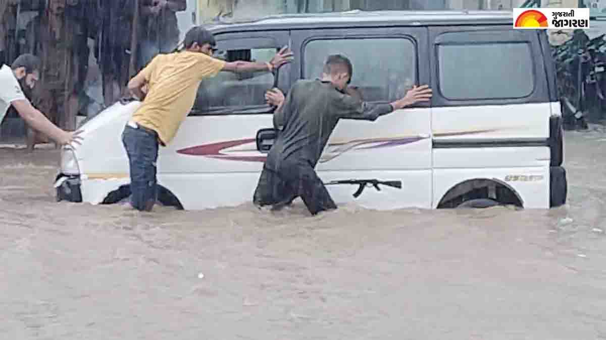 devbhumi-dwarka-news-53-taluka-across-the-gujarat-gets-rain-till-4-pm-on-19th-august-588229