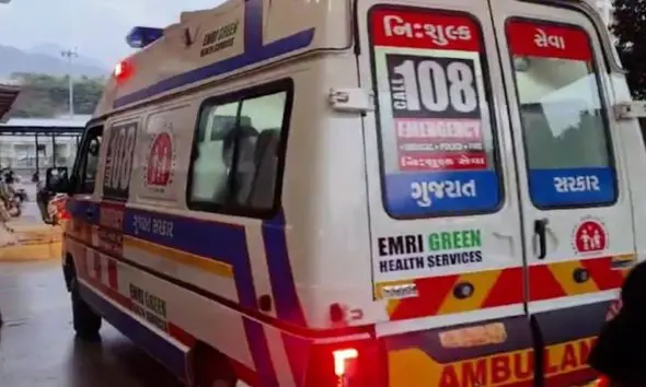 Morbi: ટંકારામાં સગીરાનો આપઘાત, સગાઈ બાદ પ્રેમી સાથે ભાગી જતાં પરિવાર પકડીને ઘરે લાવતા વિષપાન કરી મોત વ્હાલું કર્યું