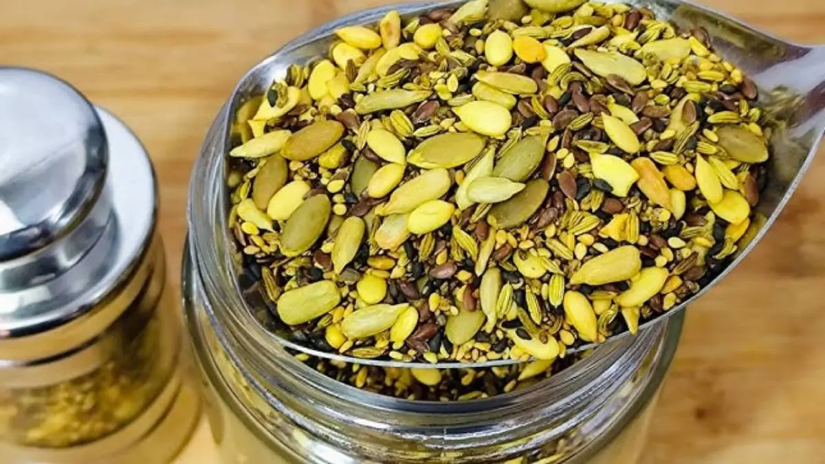 gujarati-mukhwas-recipe-homemade-mouth-freshener-398101