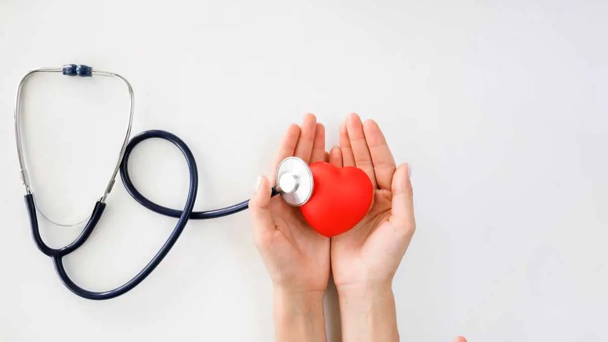 bad-cholesterol-how-dangerous-is-it-and-3-ways-to-normalize-it-415848