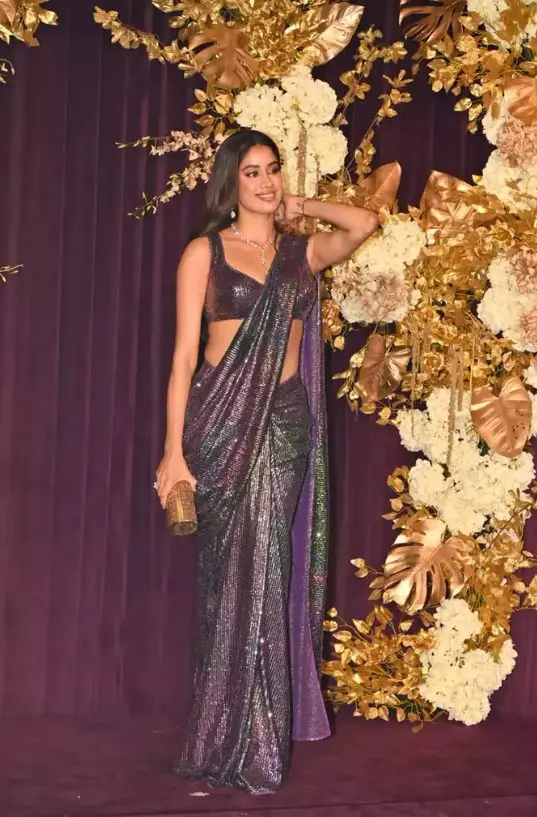 Manish Malhotra Diwali Party 4.jpg