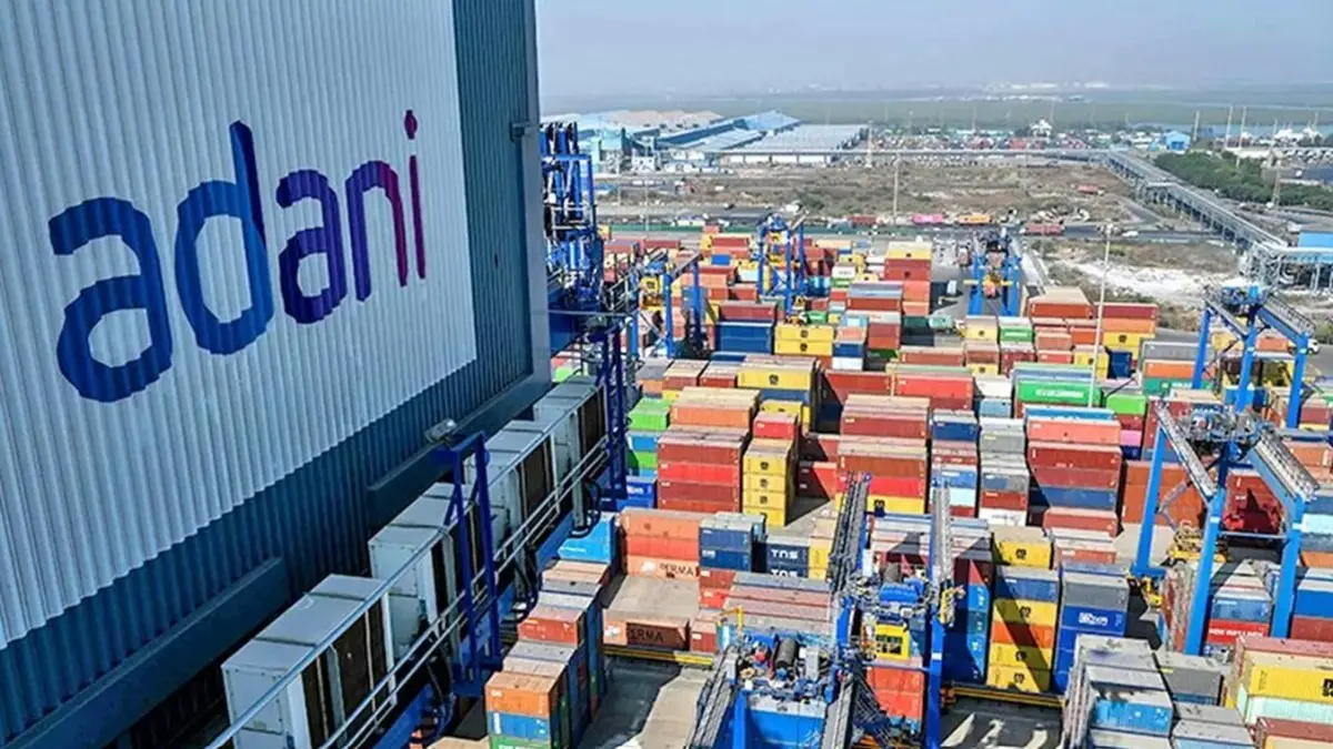 Adani Ports: અદાણી પોર્ટ્સે તમામ બંદરો પર કુલ 450 MMT કાર્ગો હેન્ડલિંગ કર્યું, અદાણી પોર્ટસ મુંદ્રા 200 MMT કાર્ગો હેન્ડલ સાથે દેશનું પ્રથમ પોર્ટ બન્યું