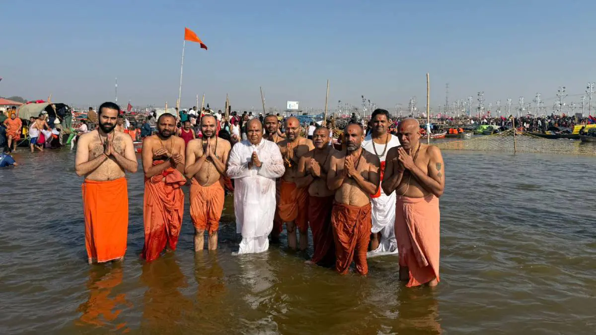 kheda-news-swaminarayana-vadtal-dham-temple-sant-shahi-snan-at-triveni-sangam-465255