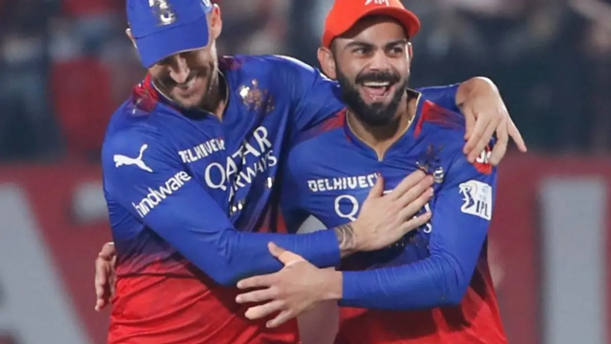 faf-du-plessis-400th-t20-cricket-match-leave-behind-virat-kohli-465735