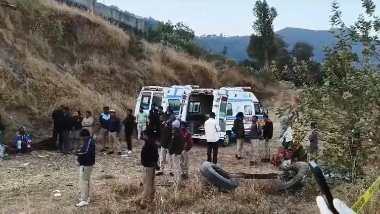 Five Killed, Dozens Injured as Bus Falls into Gorge in Gujarat’s Dang District